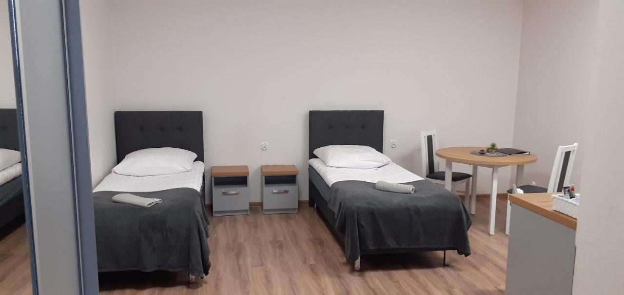 Hostel Adabet 肯普诺 外观 照片