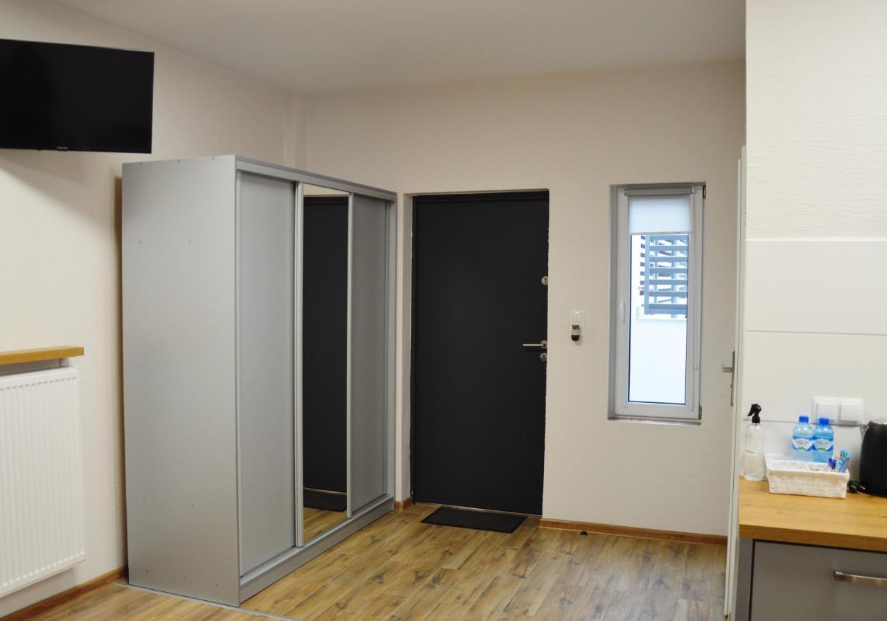 Hostel Adabet 肯普诺 外观 照片