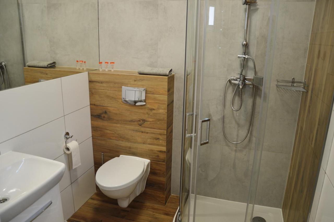 Hostel Adabet 肯普诺 外观 照片