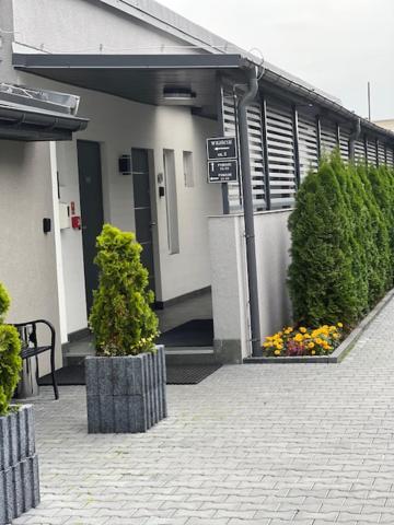 Hostel Adabet 肯普诺 外观 照片